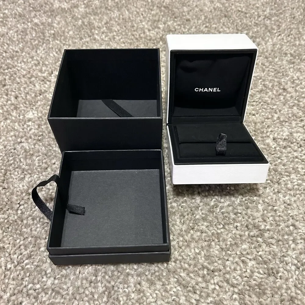 EMPTY REPLACEMENT INNER OUTER RING BOX / RIBBON / PILLOW - CHANEL 4